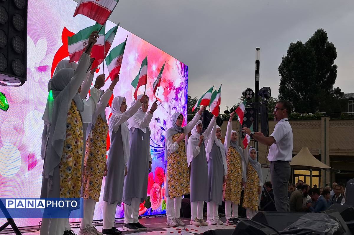 حضور پررنگ کودکان و نوجوانان در جشن عید غدیر 