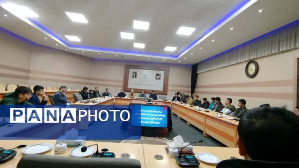 مراسم بدرقه زائران عمره مفرده ویژه دانش‌آموزان پسر استان آذربایجان شرقی