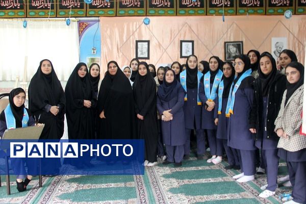 جلوه خلاقیت دانش‌آموزان بنت‌الهدی در هفته «ماها»