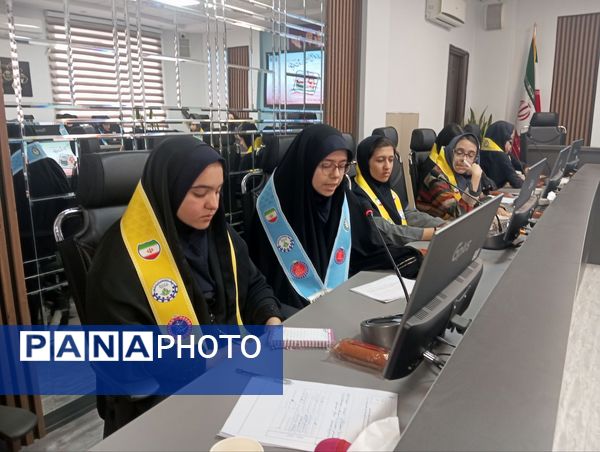 سیزدهمین دوره انتخابات شورای دانش‌آموزی ناحیه شش مشهد