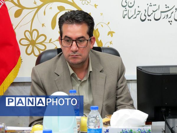 نشست معاون پیشگیری و تشخیص توانبخشی سازمان آموزش پرورش استثنایی کشور با مدیران مرکز  استان