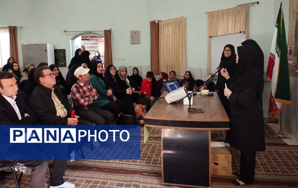 جلسه انجمن و اولیا در هنرستان کاردانش حافظ 