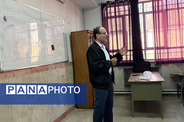 لحظه‌هایی از یادگیری و هم‌دلی در کارگاه توانمندسازی پیشتازان اسلامشهر