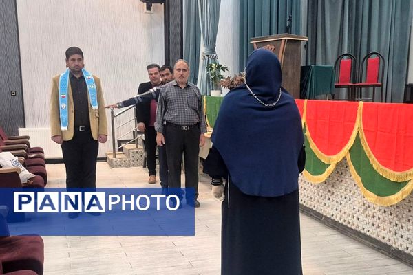 کارگاه آموزش مهارت‌های تشکیلات سازمان دانش‌آموزی ویژه مربیان کهریزک 