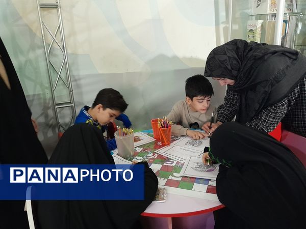 چهارمین روز از برگزاری نمایشگاه قرآن در مصلی کرج 