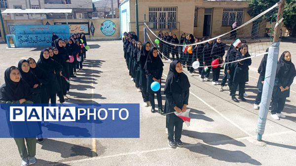 جشن شکوفه‌ها در آستانه سال تحصیلی جدید در مدارس ملارد برگزار شد