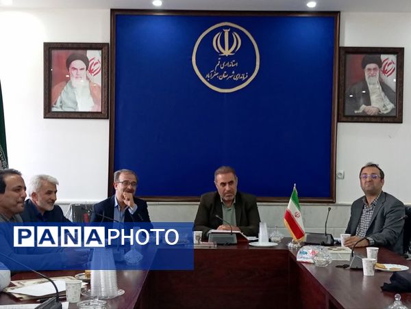 دورهمی صمیمی خبرنگاران با فرماندار شهرستان جعفرآباد قم