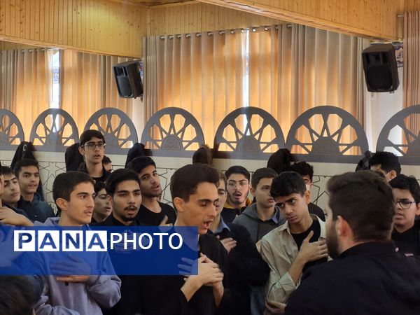 مدرسه شهید رجایی در عزای فاطمه(س) نوای سینه‌زنی سرداد