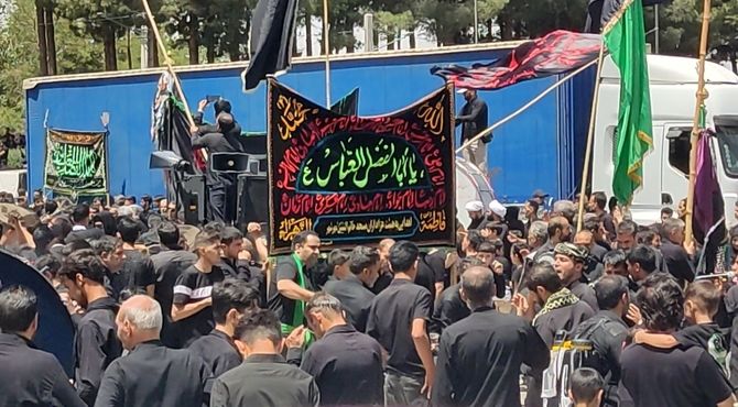 برگزاری مراسم روز عاشورا در بیرجند