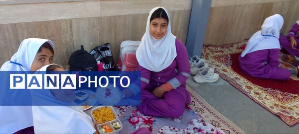 برگزاری همایش غذای سالم در دبستان بوستان 