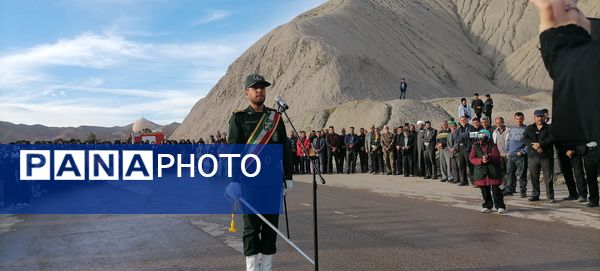 تشییع پیکر شهید گمنام در گلزار شهدای شهر بار نیشابور 