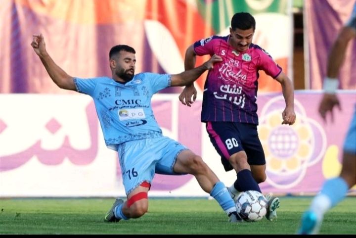 چادرملو موقت به صدر‌جدول صعود کرد 