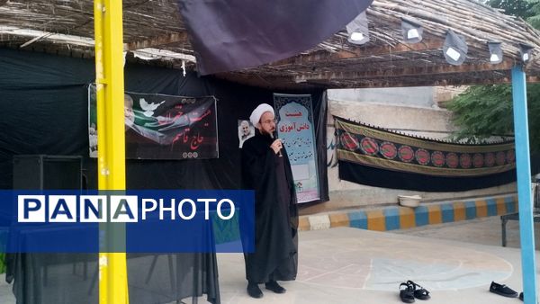 بازدید مسئولین اداره آموزش و پرورش از هیئت دانش آموزی دختران حاج قاسم 