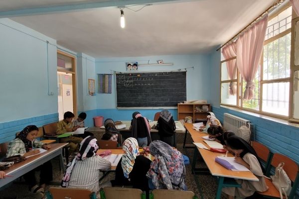 برگزاری اردوی جهادی در روستای قوچ پلنگ شهرستان کاشمر 