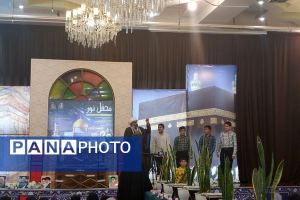 محفل نور و حمایت از دفاع مشروع نیروهای مقاومت سپاه پاسداران در مشهد