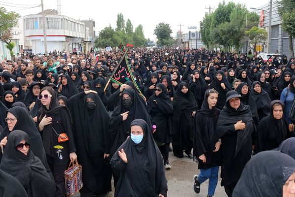 پیاده روی جاماندگان اربعین حسینی در اردبیل (2)