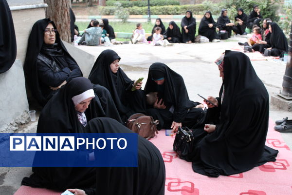 مراسم جاماندگان اربعین در کنار مزار شهدای سملقان