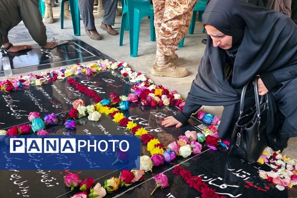 مراسم عزاداری حضرت ام‌البنین(س) همراه با تجلیل از خانواده‌های شهدا در رباط‌کریم