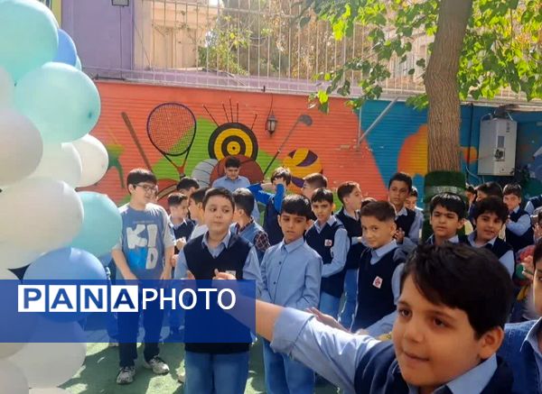 جشن آغاز سال تحصیلی در دبستان مبتکران ناحیه ۷ مشهد