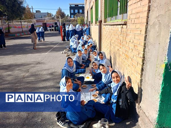 عزاداری ایام فاطمیه در دبستان  بنت الهدی صدر ۲