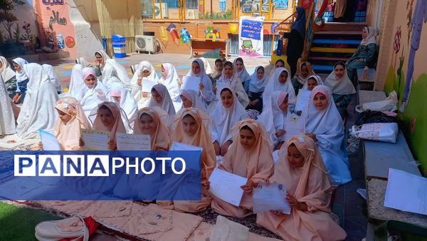 نواختن زنگ نماز با شعار «مِهر با مُهر» در مدارس شهرستان ملارد همزمان با آغاز سال تحصیلی
