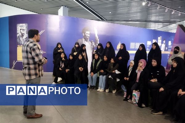 موزه دفاع مقدس یادآور رشادت‌ها و از خودگذشتگی‌ها 