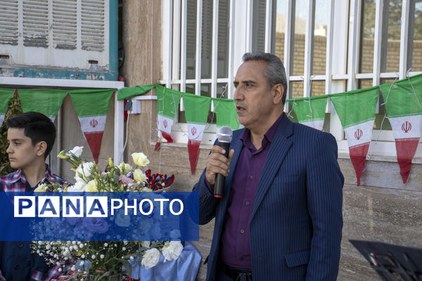 برگزاری آیین نمادین «جشن عاطفه‌ها» در مدارس شهرستان محلات