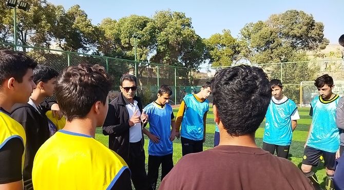 روز اول از مسابقات فوتبال المپیاد ورزشی دبیرستان شاهد ابوذر غفاری نیشابور