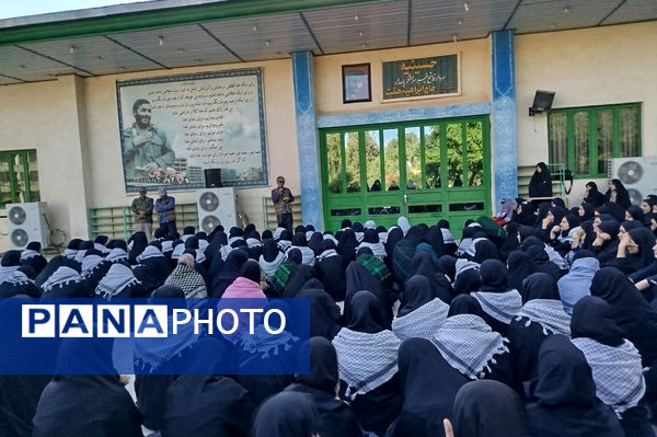 نخستین ایستگاه راهیان نور؛ حضور دانشآموزان رباطکریم در یادمان دوکوهه