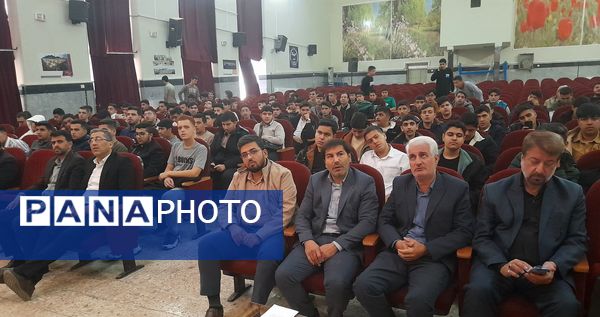 مراسم آموزش کاروان‌های عمره دانش‌آموزی پسران شمال‌غرب کشور