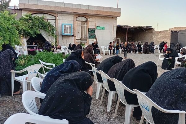 روضه‌های خانگی؛ سنتی ماندگار در روستای نقاب