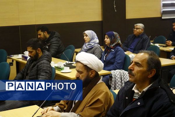 جلسه مشترک شورای ساماندهی امور جوانان و شورای ورزش فیروزکوه