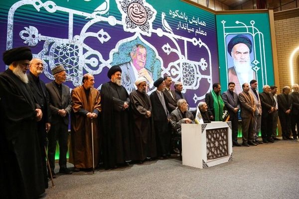 پاسداشت 65 سال خدمت معلم پیشکسوت در هیئات مذهبی