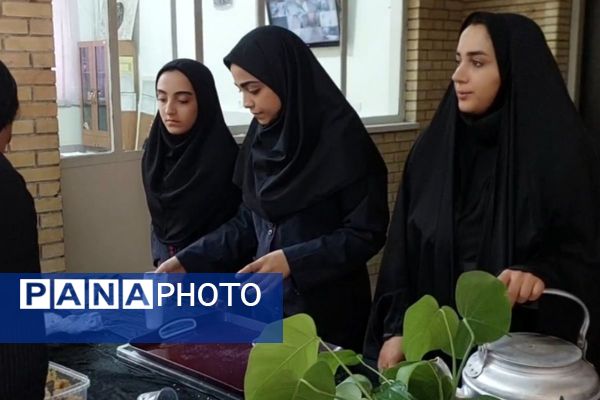  مراسم شهادت حضرت فاطمه زهرا(س) در مدارس بهارستان‌دو