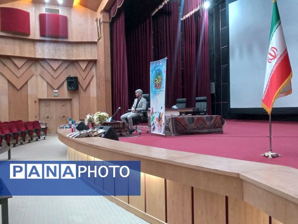 افتتاحیه همایش طلایه داران فردا در بجنورد