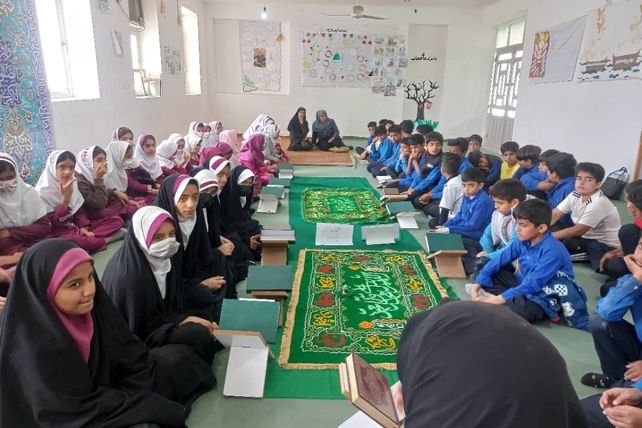 برگزاری مراسم بزرگداشت شهدای روحانی در میناب 