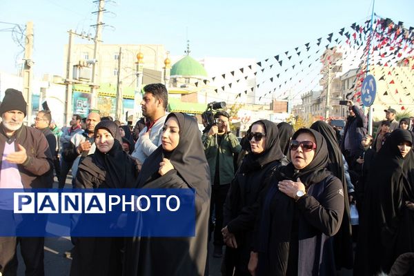 مراسم تشییع پیکر پاک شهدای‌ گمنام در فردیس 