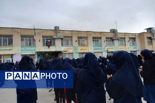المپیاد ورزشی درون مدرسه‌ای در دبیرستان شاهد فیض ناحیه ۳ شیراز