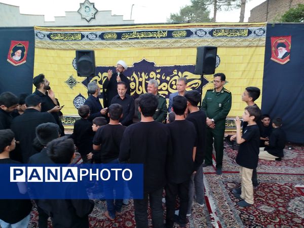 بازدید مسئولان بسیج کاشمر از هیئت دانش آموزی انصار المهدی (عج) رهروان شهدا و قاسم بن الحسن 