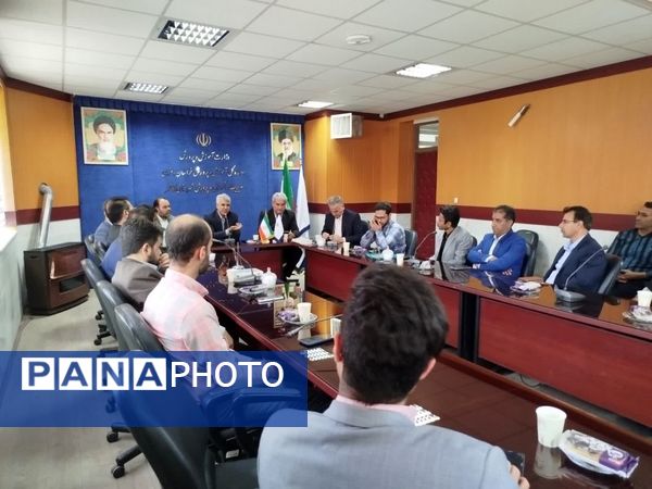 تودیع و معارفه معاون پرورشی و فرهنگی اداره آموزش و پرورش کاشمر