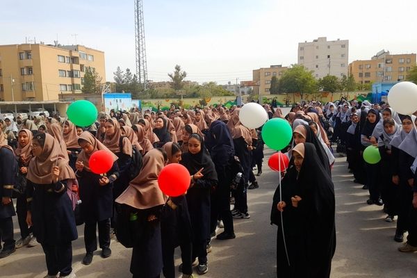 آیین بازگشایی مدارس در دبیرستان نورالهدی 
