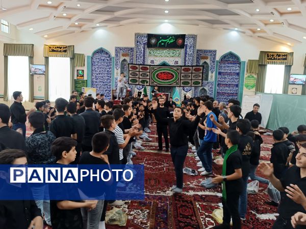 سوگواره احلی من‌‌العسل با حضور دانش‌آموزان آذرشهری 