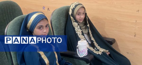 برگزاری دومین دوره مسابقات شعرخوانی دانشآموزی در بافق