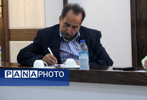 نشست خبری فرمانده انتظامی استان بوشهر با اصحاب رسانه 