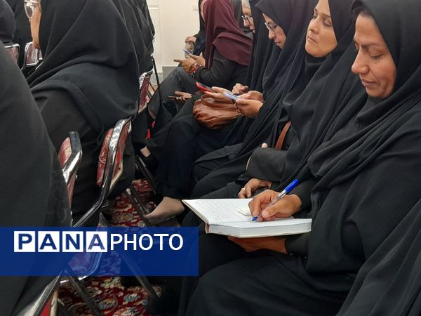 گردهمایی سالیانه مدیران مدارس استثنایی استان با محوریت پروژه مهر