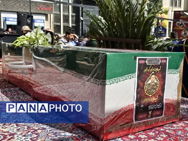 خروش بی‌نظیر سنندج در بدرقه شهید آسمانی رضا بسطامی