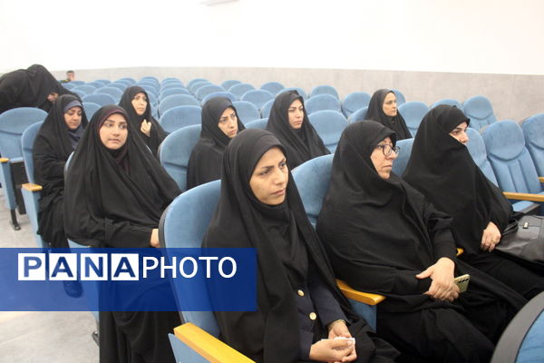 مراسم استقبال از شهید گمنام در اداره‌کل آموزش و پرورش استان بوشهر