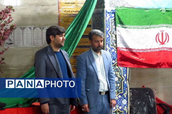 برگزاری محفل انس با قرآن کریم به میزبانی دبیرستان شاهد‌ شهید مسعود‌ درخشان 