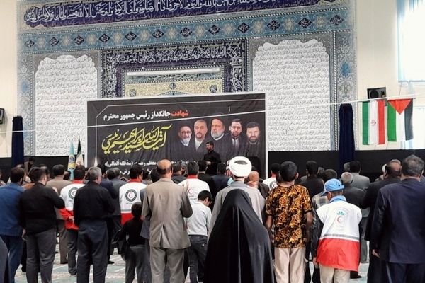 عزاداری مردم شهرستان مارگون در سوگ از دست دادن شهدای خدمت