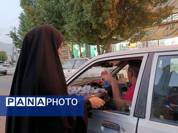 موکب دلدادگی در حاجی‌آباد عطر شهادت امام رضا (ع) در مسجد جامع پیچید